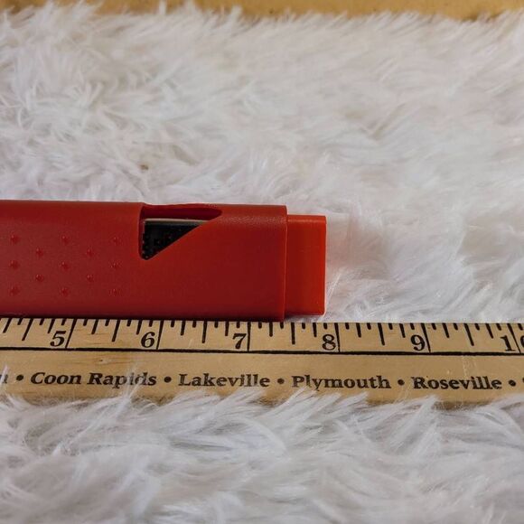 Kuhn Rikon Pop & Grate Blue Blade Grater - Picture 8 of 8